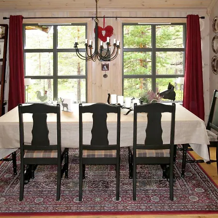 Feriehus Holiday Arnebu Tjaldal